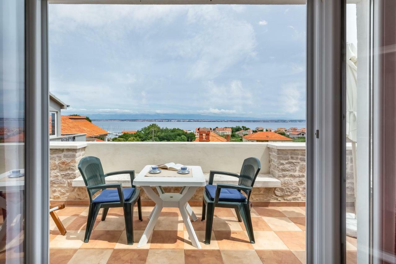 Apartment Sea View Mateo Preko
